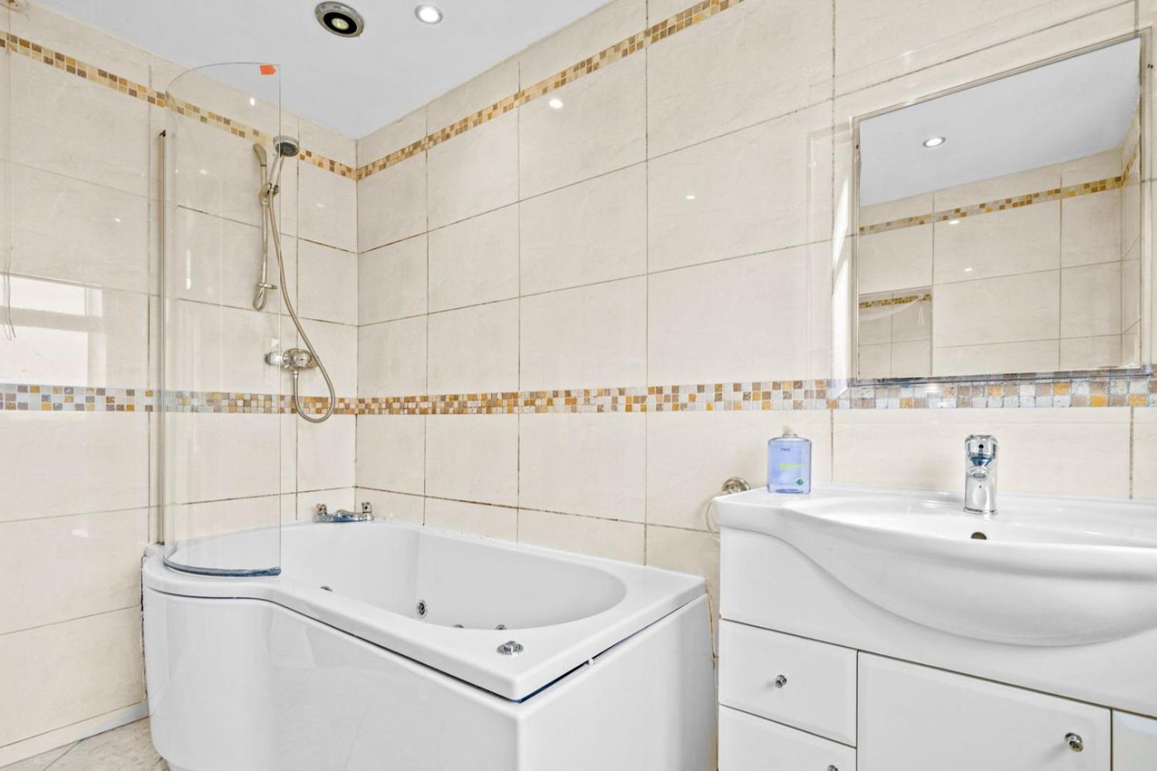 Bramcote Lane Spacious 5 Bedroom House نوتينغهام المظهر الخارجي الصورة